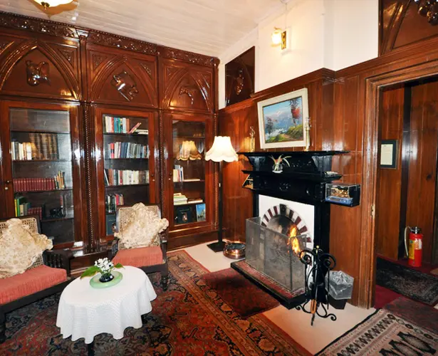 windamere-darjeeling-lounge-500×500