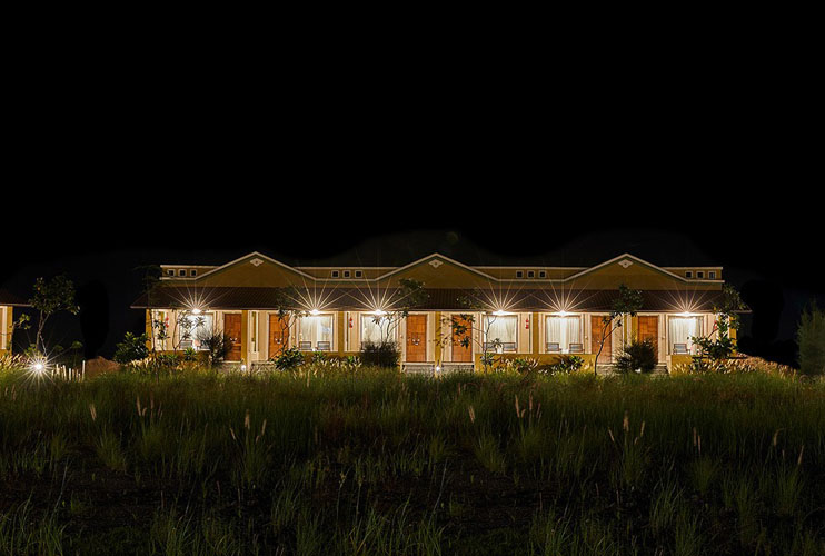 Blackbuck-safari-lodge-night-view-500×500