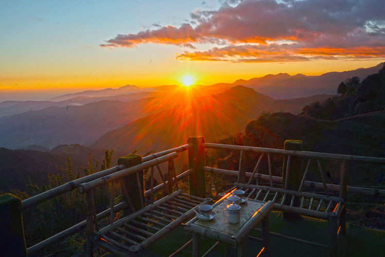 Habres-Nest-sunset-view-500×500