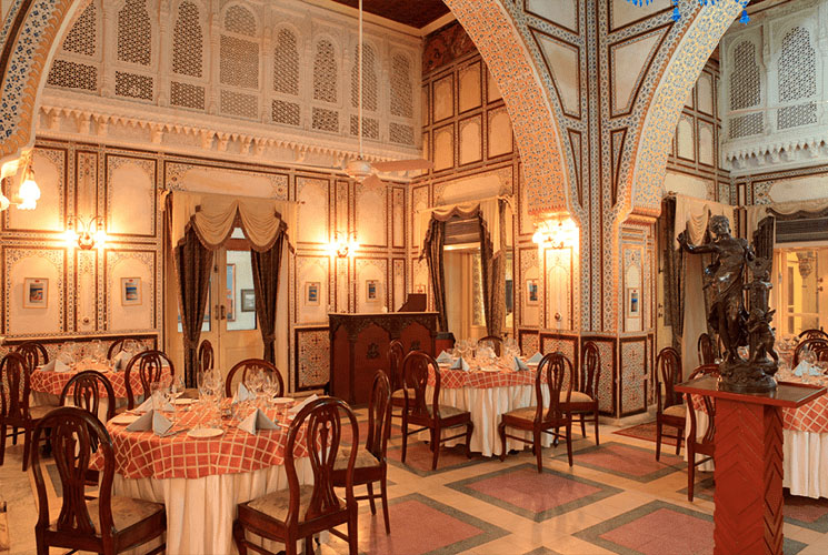 Laxmi-Niwas-Palace-Bikaner-restaurant-500×500