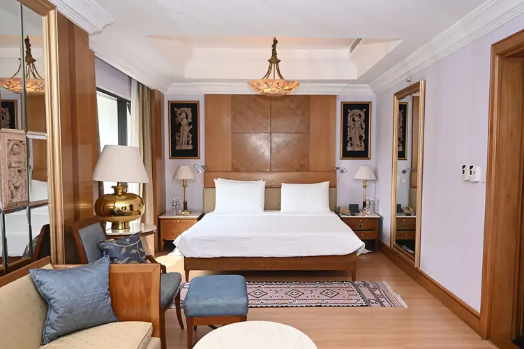 Trident-Hotel-Bedroom-Bhubaneswar-500×500