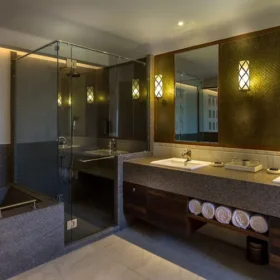 alila-fort-bishangarh-bathroom-500×500