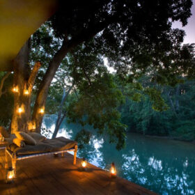 banjaar-tola-a-taj-safari-lodge-deck-500×500