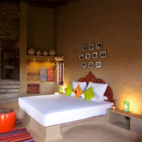 brij-lakshman-sagar-bedroom-500×500