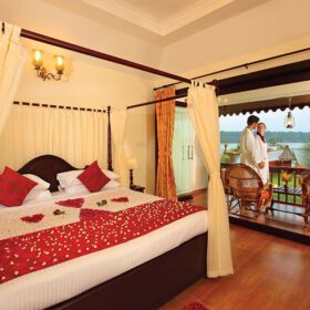 fragrant-Nature-lake-view-room-500×500