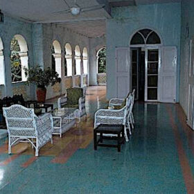 orchard-palace-balcony-area-between-500×500