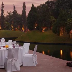 roseate-outdoor-candle-lit-dinner-500×500