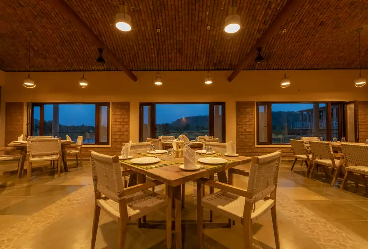 waghoba-eco-lodge-dining-500×500